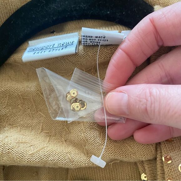 Newport News Womens V-Neck Long Sleeve Sequins Wrap Top Blouse Brown Size XL - Picture 15 of 15